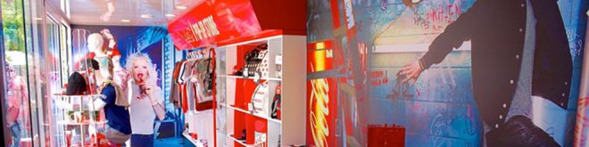 Το εντυπωσιακό Coca-Cola Pop-Up Store ήρθε στην Αθήνα